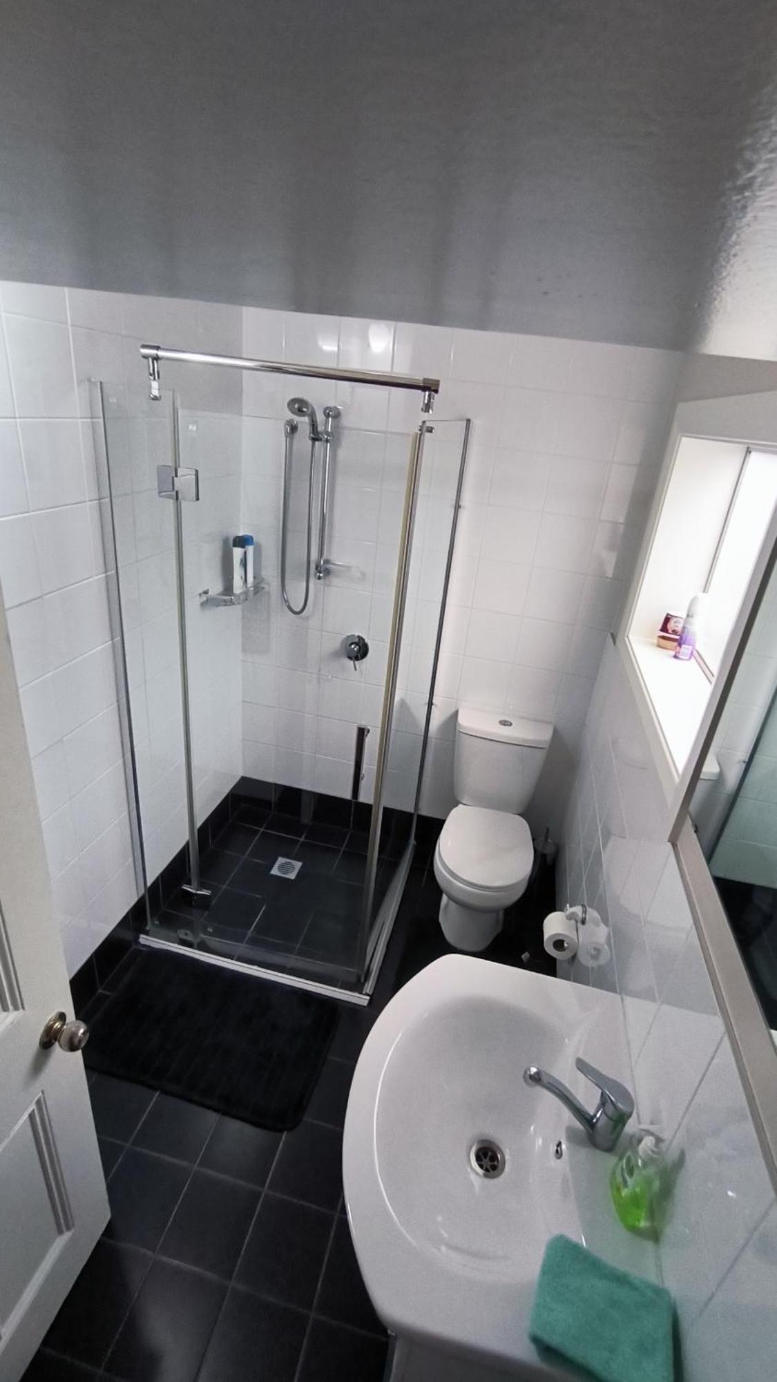 5 Large Bedroom Suitable For 10people Pousada